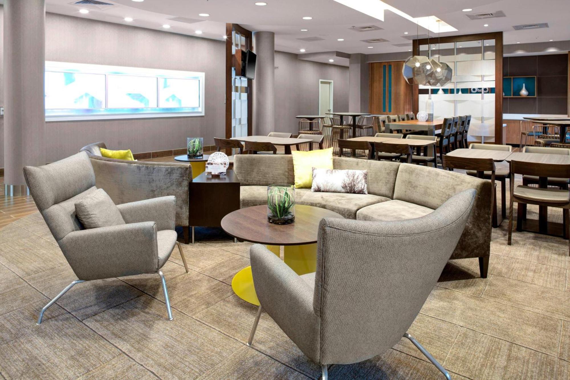 Springhill Suites By Marriott Kansas City Lenexa/City Center Екстериор снимка